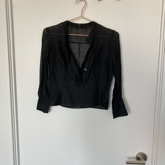 Sheer blouse - Picture 2 of 3